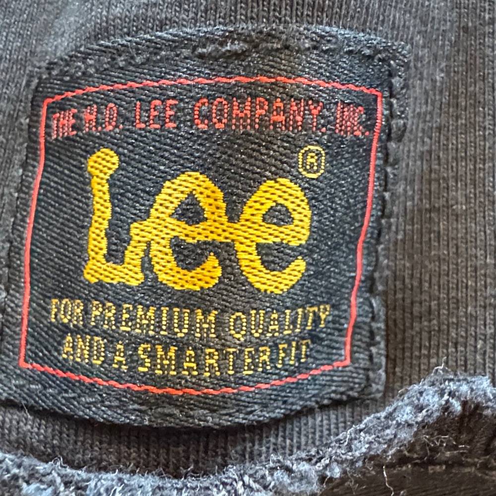 Lee Black Cargo Capris - Picture 8 of 11